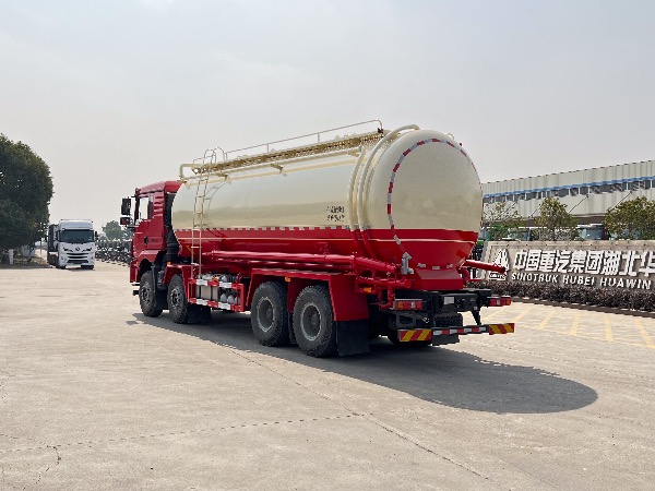 8x4陜汽德龍25-26立方下灰罐車(chē)/華威馳樂(lè )牌SGZ5312GFLSX6型油田專(zhuān)用下灰罐車(chē)/重晶石粉罐車(chē)