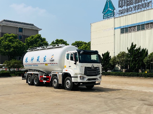 8x4重汽汕德卡|豪沃TX系列|新款豪沃N系列全品系【國六排放】25-26立方干混砂漿罐車(chē)價(jià)格優(yōu)惠促銷(xiāo)